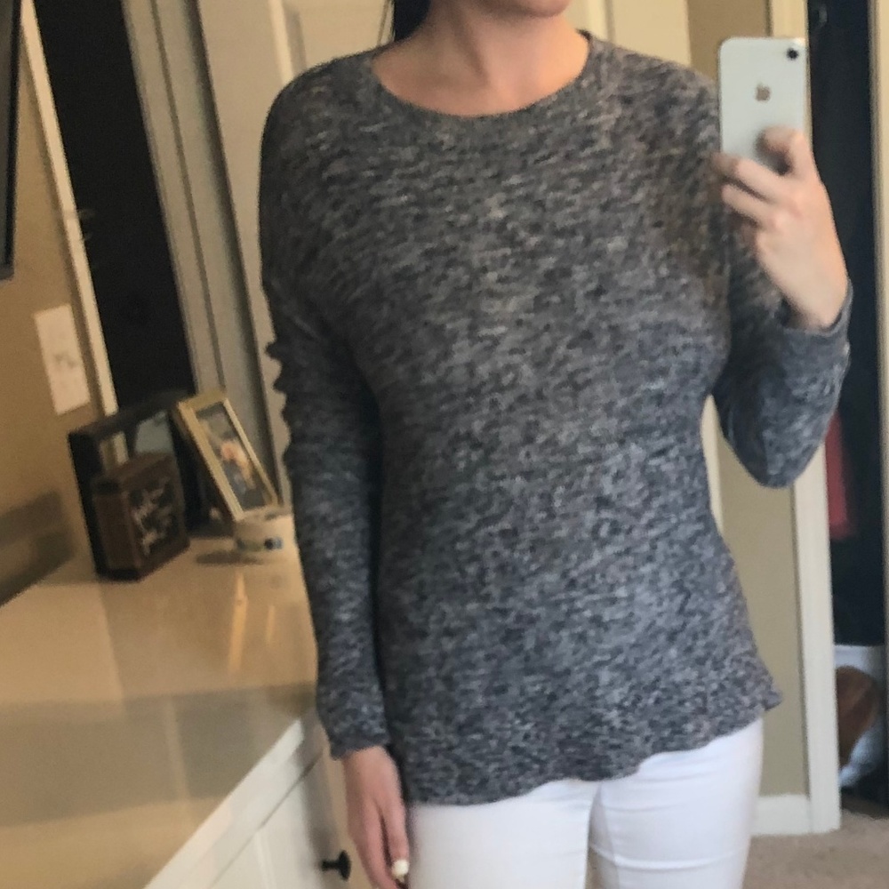 Grey stitched LOFT long-sleeve